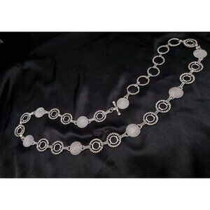 Vintage 90s  Metallic Circle Link Belt With Toggle Clasp